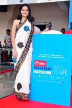 Sheena Chohan hosting the Hyderabad Marathon closing ceremony-2012- pic 2.jpg